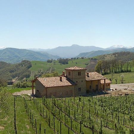 Agriturismo Il Filare Neviano degli Arduini Luaran gambar