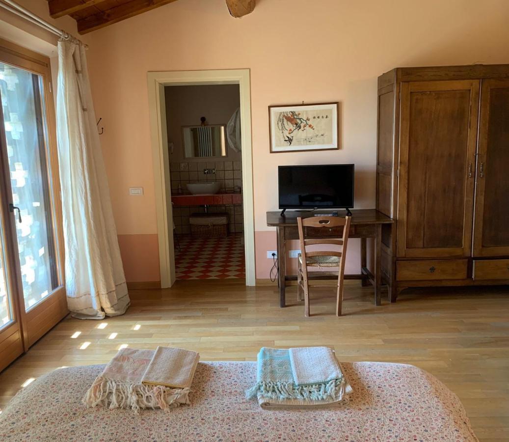 Agriturismo Il Filare Neviano degli Arduini Luaran gambar