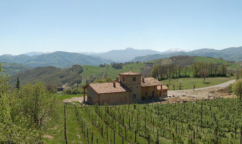 Agriturismo Il Filare Neviano degli Arduini Luaran gambar